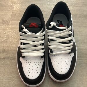 Nike Air OG Jordan 1 black toe low size 11